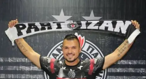 Блестящ Божинов възпламени Партизан