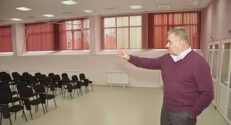 &bdquo;Японската&ldquo; аула на &bdquo;Васил Левски&ldquo; мина тест преди откриването