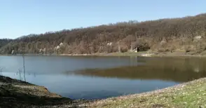 Трите най-големи язовира в областта с 50-70% свободен капацитет