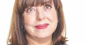 СДС: Опознавателна първа година, в която илюзиите и желанията се сблъскват с реалността