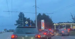 Снимка от Русе подейства като бензин в огъня на паниката по бензиностанциите