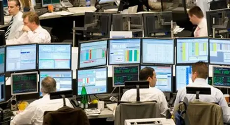 Пазарите реагират бурно на спирането на огъня в Украйна