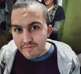 И домашни меденки по 50-годишна семейна рецепта помагат за спасяването на Анди