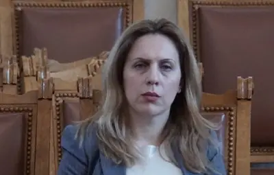 Протести качват Марияна Николова на високи постове