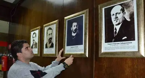 Внучка на русенски кмет от 19 век  дари снимката му на Общината