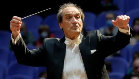 Маестро Емил Табаков дирижира най-рядко изпълняваната от операта симфонии на Бетовен