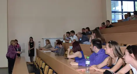 Студенти българисти представиха свои изследвания в университета