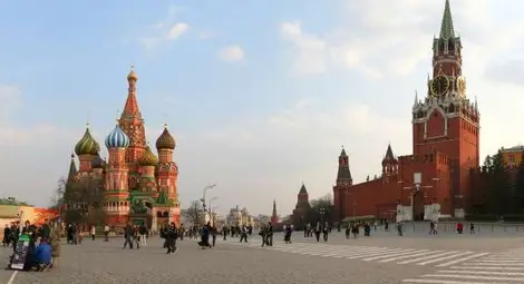 Взрив разтърси центъра на Москва, има ранени