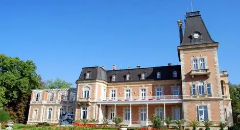 Правят авариен изход за депутатите в Евксиноград