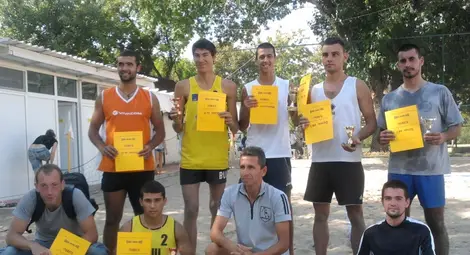 Титла по плажен волейбол за Димитров и Илиев