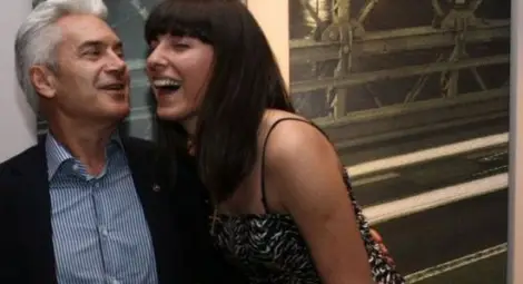 Деница Гаджева ражда за 5 бона като у дома си