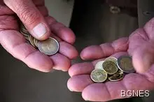 Прокуратурата проверява правомощията на БНБ и КЗП за бързите кредити 