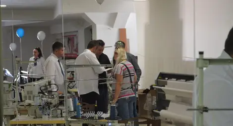 Фирма с 27 годишната история в шевния бранш навлезе в града на свободния дух