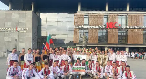 Блестящо представяне на ТС &bdquo;Импулс&ldquo; и ФТС &bdquo;Зора&ldquo; на фестивал в Чанаккале