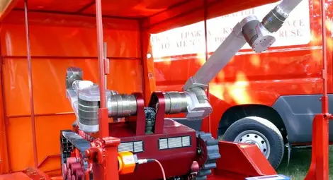 Русенски робот влезе в кратера в Горни Лом