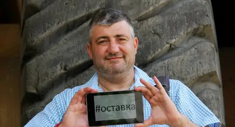 Русенецът с бургаско сърце и софийски адрес, който говори езика на &bdquo;Чичко Гугъл&ldquo;