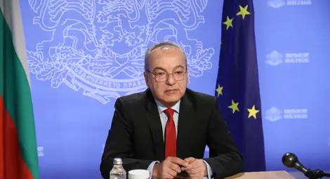 Гълъб Донев