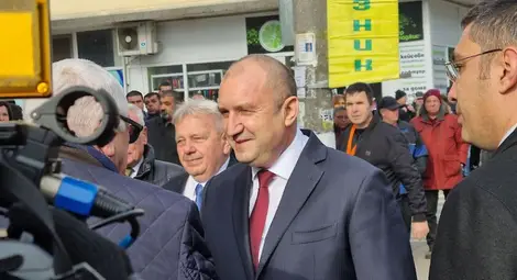 Радев: Правителството трябва да знае с кого и с какво си има работа Радев: Правителството трябва да знае с кого и с какво си има работа