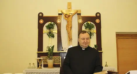 Монсеньор Страхил Каваленов: Пандемията ни дистанцира, но е прекрасна възможност да заменим физическата близост с духовна Монсеньор Страхил Каваленов: Пандемията ни дистанцира, но е прекрасна възможност да заменим физическата близост с духовна