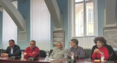 Пенчо Милков обсъди с кмета на Гюргево бъдещи съвместни проекти Пенчо Милков обсъди с кмета на Гюргево бъдещи съвместни проекти