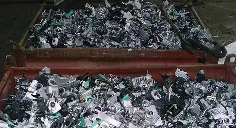 317 моторни резачки &ldquo;Щилт&rdquo; менте бяха унищожени в  завод &ldquo;Лесилмаш&rdquo; под контрола на Митница-Русе /галерия/  