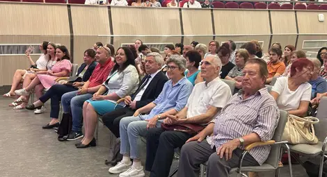 Танцов ансамбъл &bdquo;Хармония&ldquo; при Русенския университет отбеляза 55 години с празничен концерт