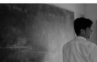 Искат комунизмът да се изучава в училище Искат комунизмът да се изучава в училище