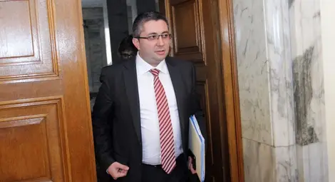 Нанков: 300 млн. са приходите на годишна база от таксите за винетки към 2016 г.