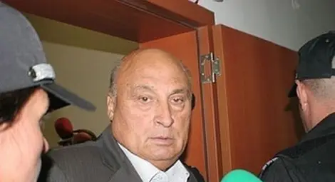 Цар Киро приет в болница със съмнения за инфаркт Цар Киро приет в болница със съмнения за инфаркт