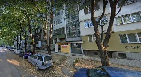 След серия сигнали от съсед: Върховнен съд постанови русенец да върне началния вид на превърнати в стаи балкони