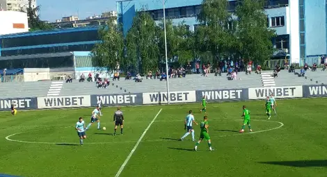 „Дунав“ с гръмка победа след цяло полувреме мъки срещу скромния „Устрем“ „Дунав“ с гръмка победа след цяло полувреме мъки срещу скромния „Устрем“