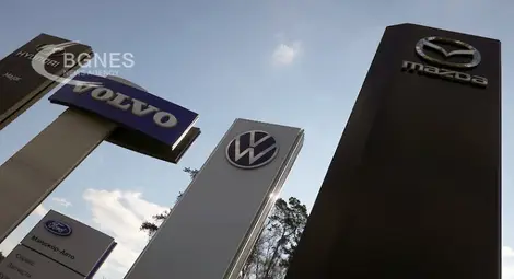 Световните автопроизводители инвестират 1,2 трлн. долара в електромобили и батерии до 2030 г.