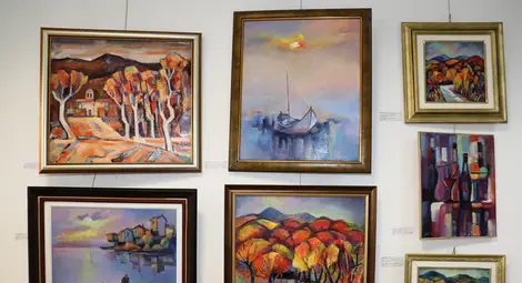 Художници показват своя поглед към виното, любовта и традициите