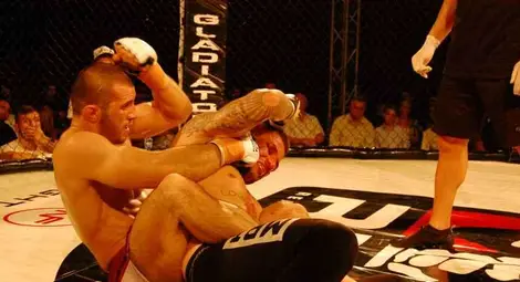 Боецът Валери Великов от "Респект" излезя с националния за европейското в Русия