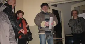 Ремонт в апартамент 8 месеца вече тормози съседите в блок „Борислав“