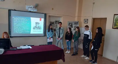 Училище "Възраждане" чества 145 години от Освобождението на Русе /галерия/