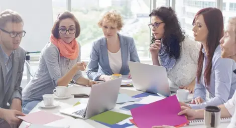 Неспособни сме да водим повече от 4 разговора едновременно