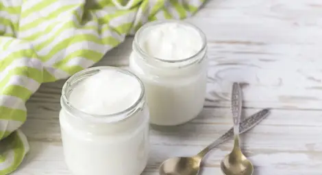 Чесънът посинява, защото е китайски, домашното вино е най-хубаво и още митове на трапезата