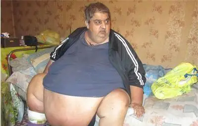 Гражданска защита, ВиК и армията помогнаха за погребението на най-тежкия българин Гражданска защита, ВиК и армията помогнаха за погребението на най-тежкия българин