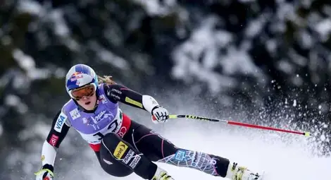 Ужасяващо падане на Линдзи Вон на старта на Световното по ски