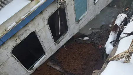 Заради потъналия кораб край Гюргево наблюдават бреговата ивица&nbsp;в Русе и Сливо поле през следващите 48 часа.&nbsp;Засега няма опасност от замърсяване