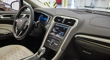 Най-луксозното &bdquo;Мондео&ldquo; вече е в България