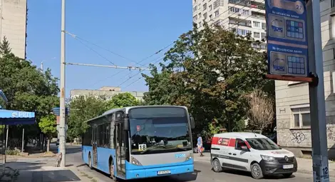 Наплив за карти на градския транспорт след слух, че цените им са само временна промоция