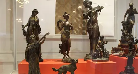 "Луксът на 19 век" гостува  на ценители във Велико Търново 