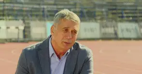 Евгени Игнатов: Малки хора се опитаха да унижат грозно голямата Ивет Лалова