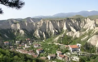 Музей на виното привлича туристи в Мелник