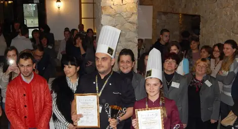 &bdquo;Носталгия&ldquo; с пъдпъдъци спечели купата &bdquo;На върха на ножа&ldquo;