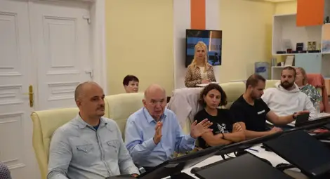 В Русенския университет се проведе среща-дискусия с чуждестранни журналисти