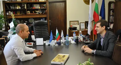 Значка &bdquo;Русе&ldquo; за избралия родния град пред кариерата Явор Попов