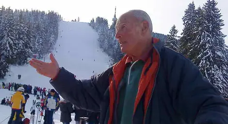 Дядо на 90 от Родопите кара ски по 5 часа на ден Дядо на 90 от Родопите кара ски по 5 часа на ден